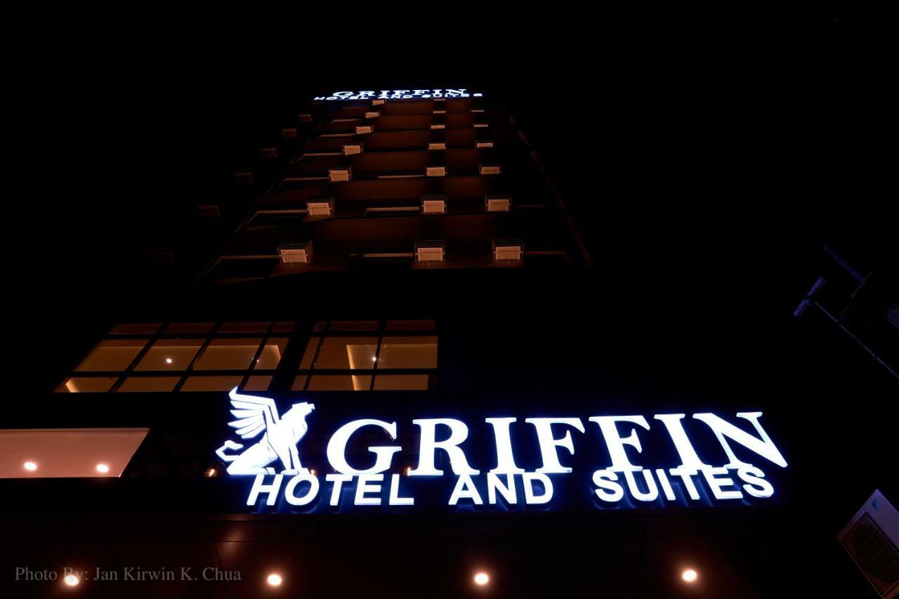 Griffin Hotel And Suites Cebu Exteriör bild